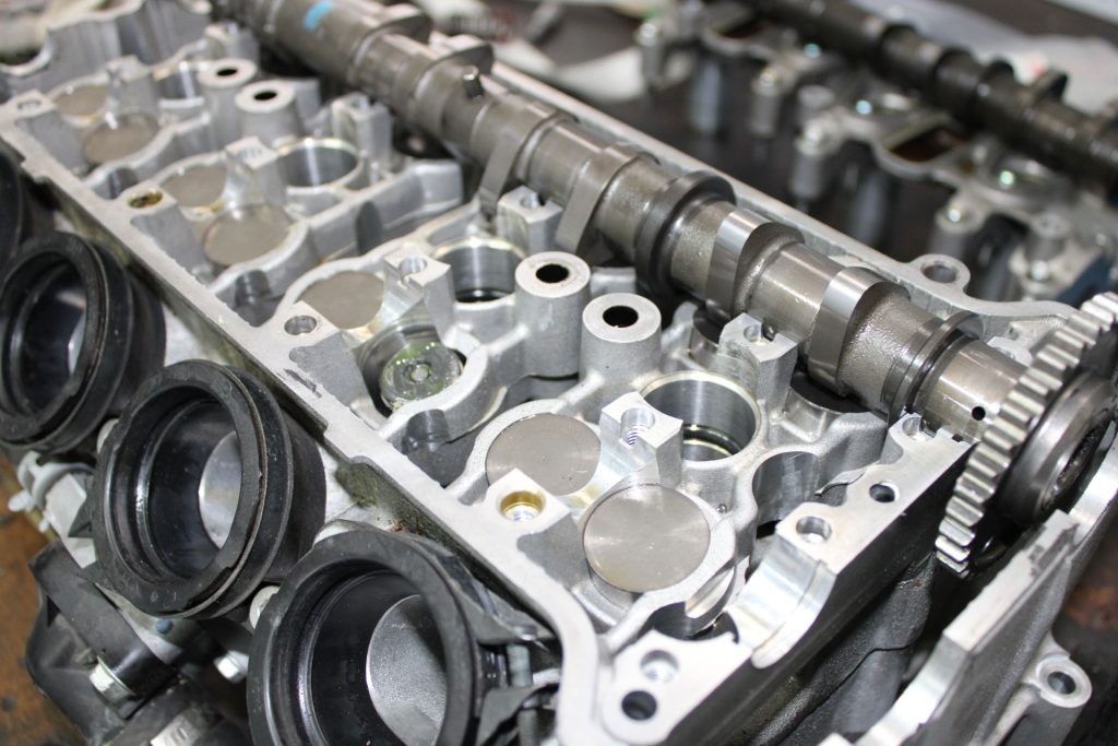 Motorenblock mit Nockenwelle